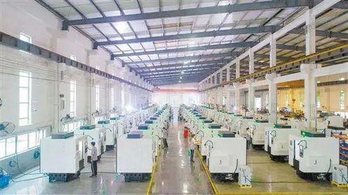 璀璨煙火映蓬江，科技賦能工業(yè)興——新春煙花匯演暨電子產(chǎn)品技術(shù)發(fā)展展望